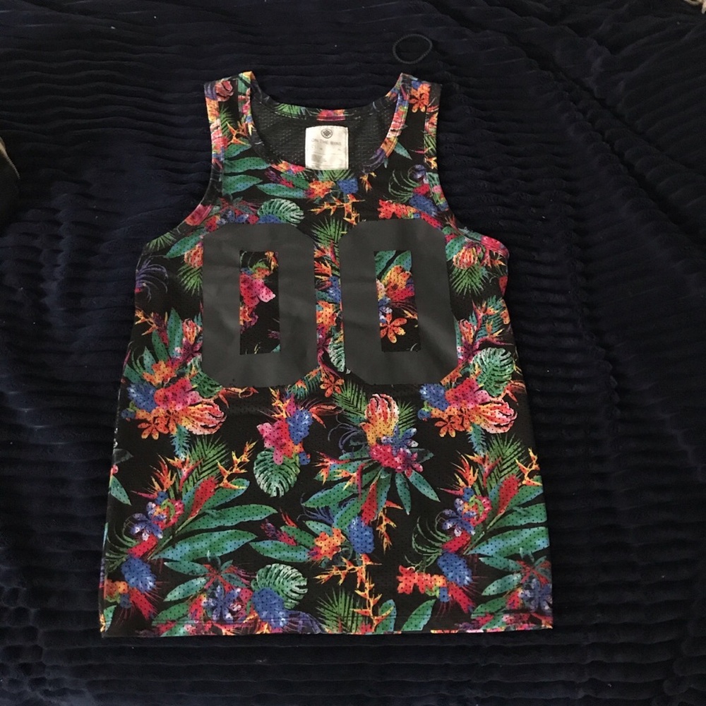 ON THE BYAS Sleeveless jersey style/tank